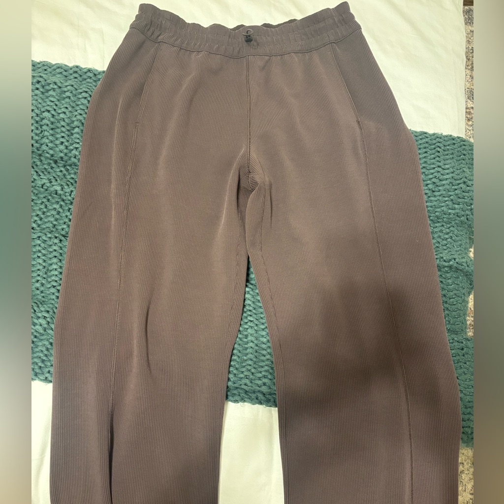 Lululemon Ribbed Softstreme Pants